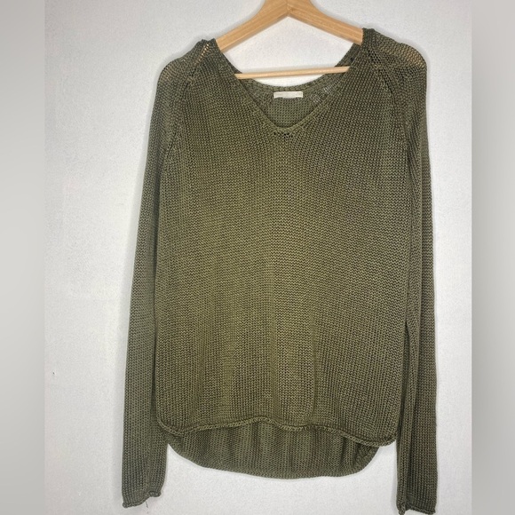 ARMY GREEN KNIT V-NECK H&M SWEATER - Picture 1 of 3